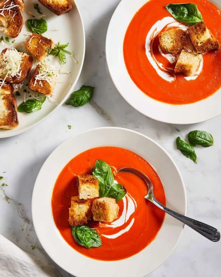 Easy Roasted Red Pepper and Tomato Soup Recipe