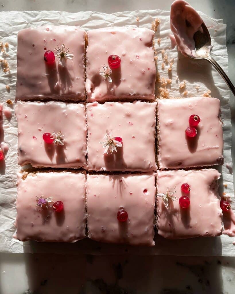Strawberry Poptart Sheet Cake Recipe